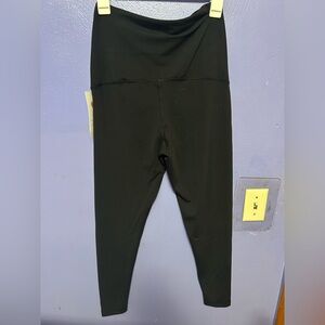 Isabel Postpartum Leggings by Ingrid & Isabel Black Leggings